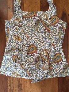 Sleeveless cotton top
