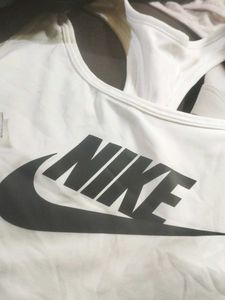 Nike Sports Bra Bundle - Black &amp; White