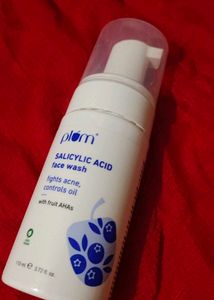Plum Salicylic Acid Face Wash