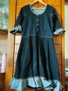 Brand New Without Tag|Streachable|Size: L