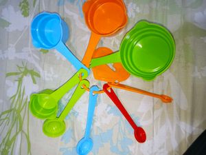 Colorful Measuring Cup Set