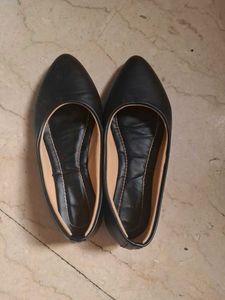 36 size Classic Black Pointed Toe Ballerinas
