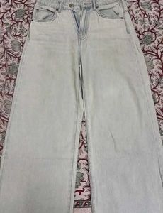 Light Wash Wide Leg Jeans