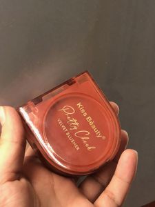 Kiss Beauty Velvet Blusher
