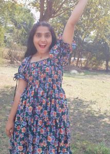 Floral Print Tiered Midi Dress