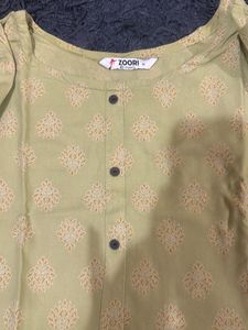Elegant Green Floral Print Kurta