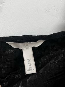 h&amp;m Black Puff Sleeve Square Neck Top