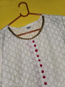 White Dress Full Length Gown/ Umbrella typ