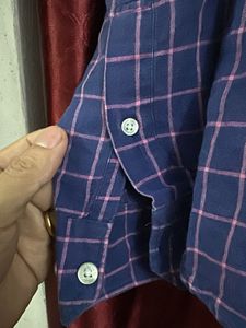 Men's Classic Plaid Button-Up Shirt