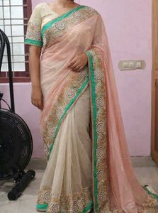 Beautiful 😍 Saree With Blouse