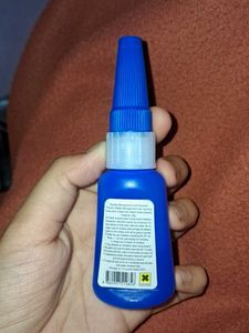 Strong Adhesive Nail Glue 💅
