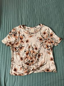 H&M Off White Crop Casual Top