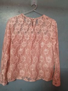 Elegant Lace Top - Perfect for Any Occasion