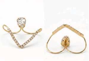 Sparkling V-Shape Rhinestone Ring