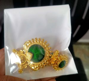 Gold Plated Green Pendant Set