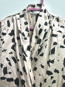 Stylish Sleeveless Animal Print Top
