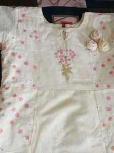 Cream &amp; Pink Floral Print Kurta