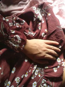 Chic Burgundy Floral Midi Dress