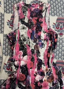 GUESS Abstract Print V-Neck Top