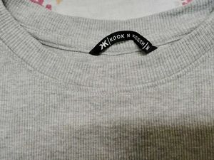 Comfortable Grey Long Sleeve Top