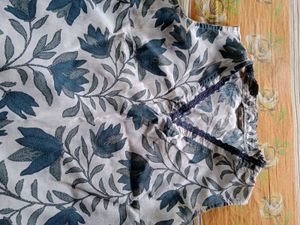Floral Sleeveless Kurta Set
