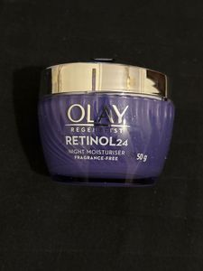 Olay Regenerist Retinol24 Night Moisturiser