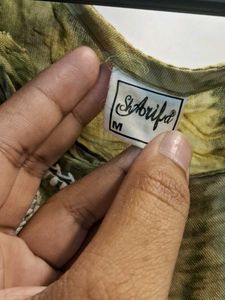 Embroidered Green Tie-Dye Kurta