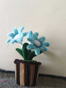 Cute Blue Pipe Cleaner Flower Pot