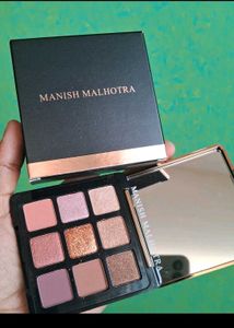 Myglamm Manish Malhotra Eyeshadow Palette