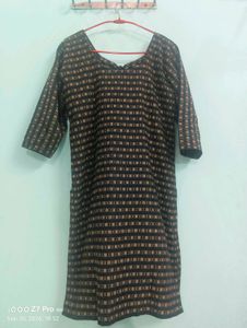 Elegant Black &amp; Brown Printed kurti | 3/4 S