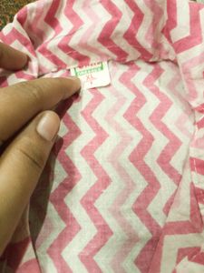 Pink Floral &amp; Zigzag Button-Down Shirt