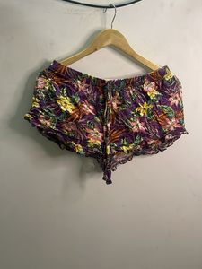 Boho Floral Print Shorts
