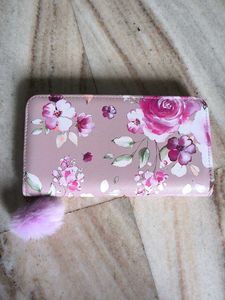 SALE 🆕Floral Wallet