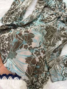 Flowy Floral Print Top