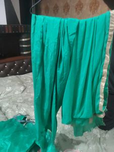 Emerald Green Embroidered Kurta Set
