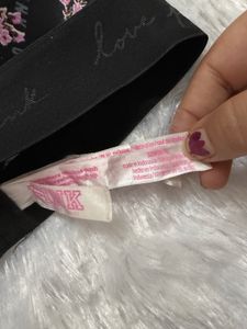 Victoria’s Secret wireless T-shirts bra