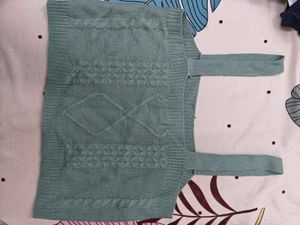 Stylish Knit Crop Top