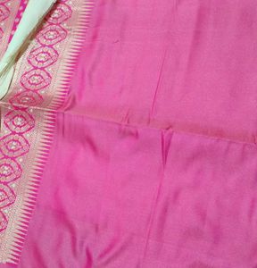 New Off white &amp; Pink Pure Banarasi Silk Saree