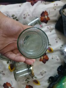 Set of 6 Glass Jars with Lids