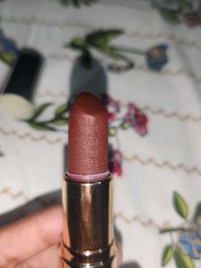zudio lipstick  DRENCH KISS INTENSE CREME