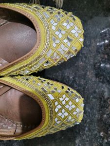 Genuine leather embellished yellow jutti