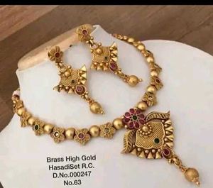 Brass High Gold Necklace Set