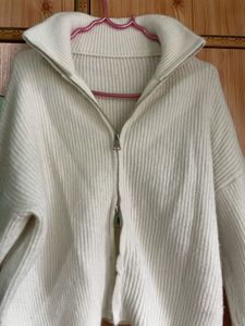 Cream Knit Zip-Up Sweater