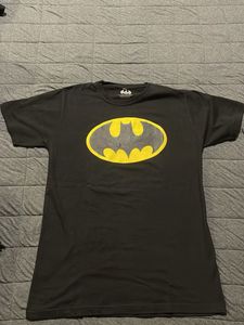 Black Batman and rasta leaf  T-Shirt (2)