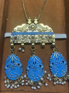 Elegant Blue &amp; Gold antique Jewelry Set