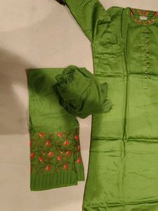 Beautiful Green Kurta Set with Embroidery