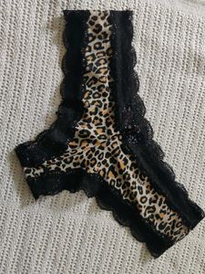 victoria's secret Leopard Print Lace Trim Panty