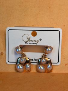 Anti-Tarnish Charming Bow &amp; Heart Earrings Set