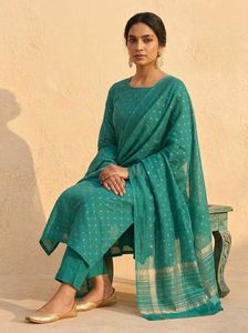 Elegant unstitched Teal Kurta Set with Dupatta