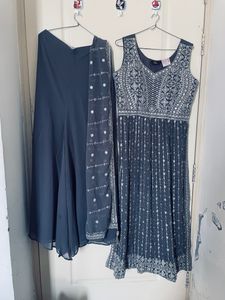 Grey suit with pallazo N Dupata